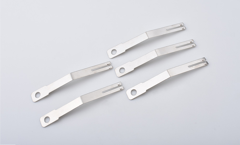 Hardware rivets