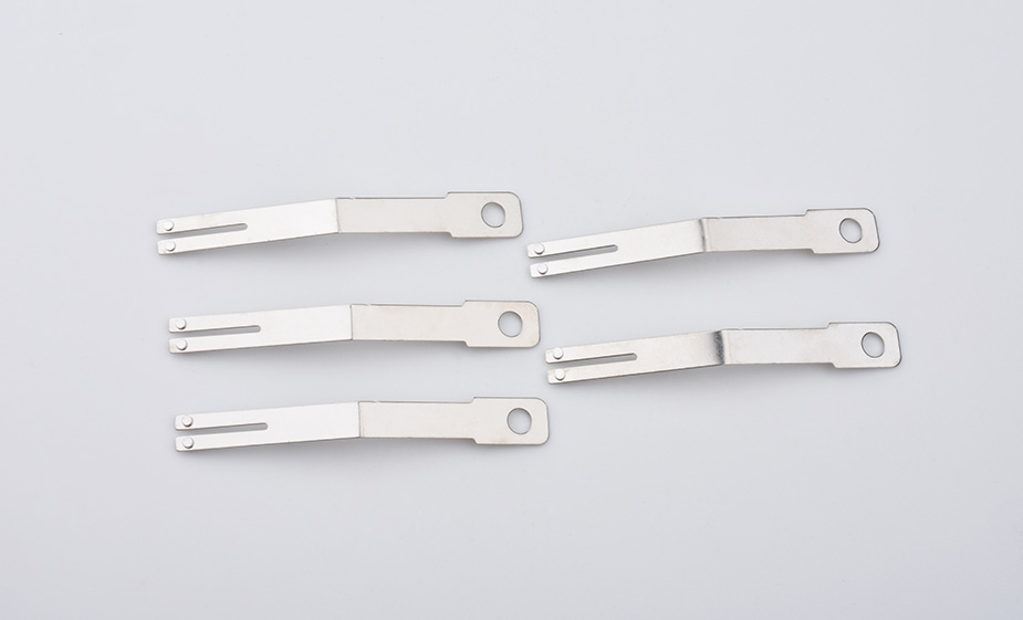 Hardware rivets